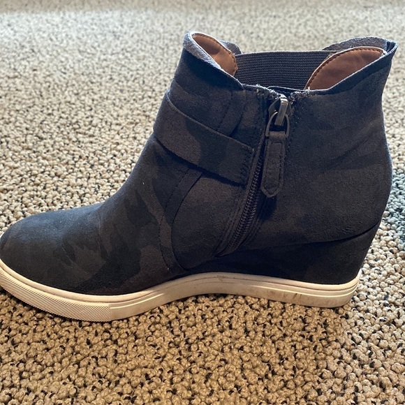 Wedge booties - Picture 4 of 7